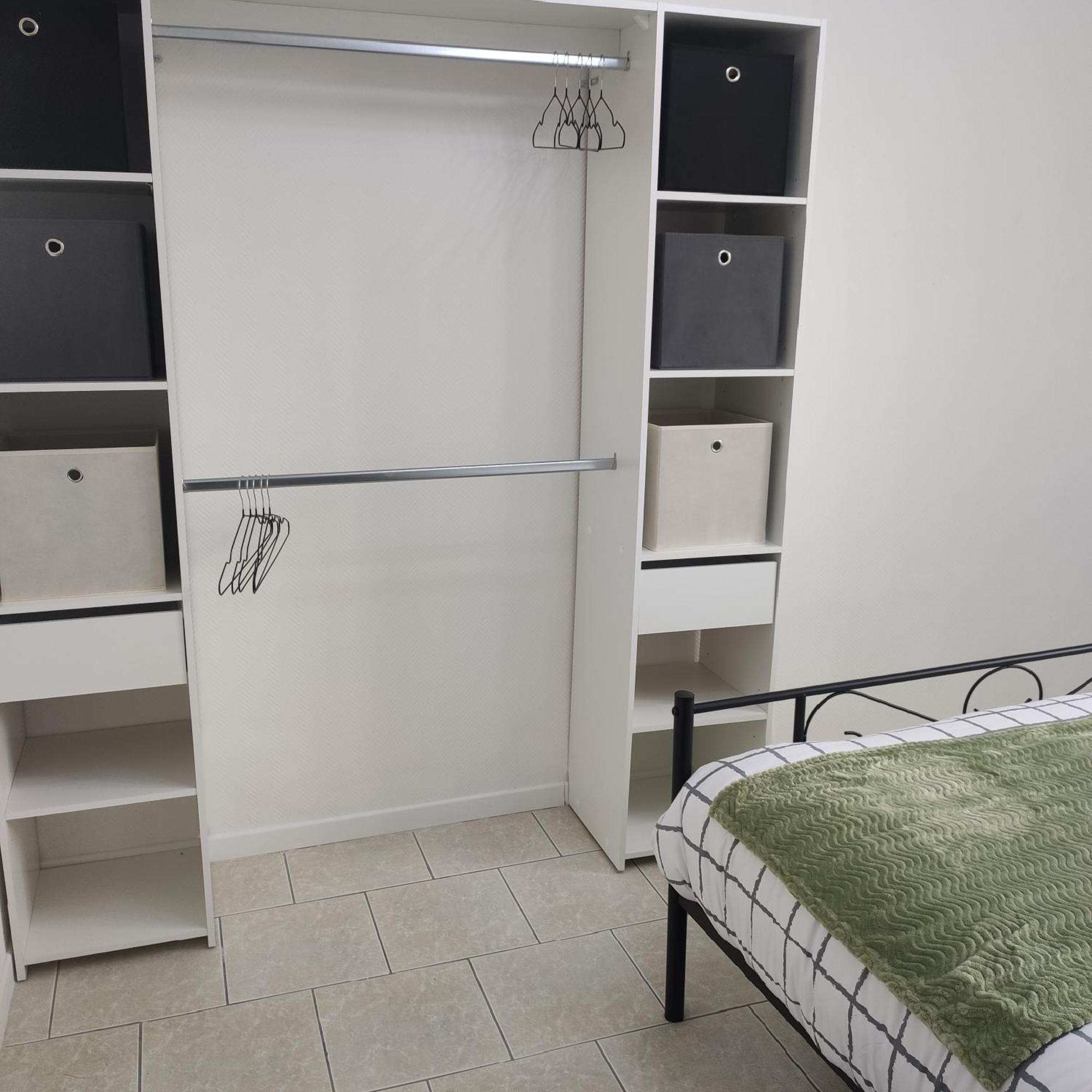 Apartamento Dans Le Centre Historique Noyon Exterior foto